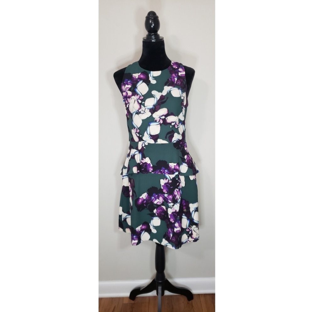 *swipe to see pockets* Banana Republic Dress
